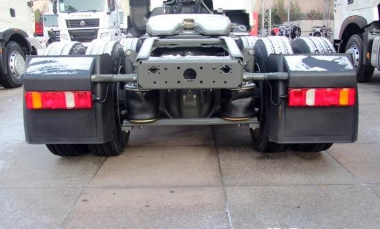 大貨車使用空氣懸掛彈簧具有哪些優(yōu)勢