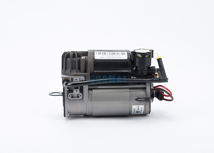 520001/奔馳懸掛氣囊打氣泵/奔馳懸掛氣囊減震打氣泵/S級(jí)奔馳W211打氣泵/A2203200104/A2113200304